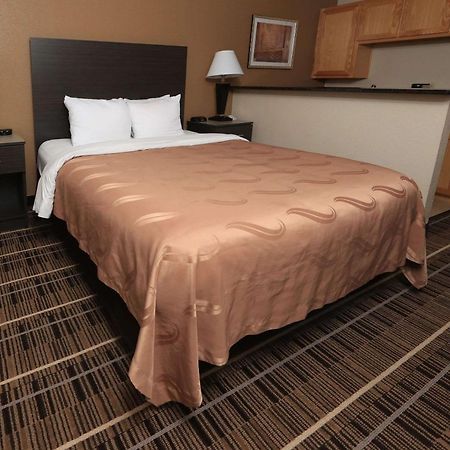 Quality Inn Dfw Airport North - Irving Exterior foto