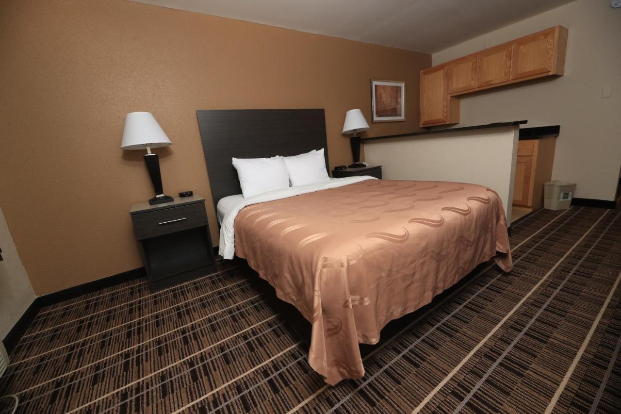 Quality Inn Dfw Airport North - Irving Exterior foto