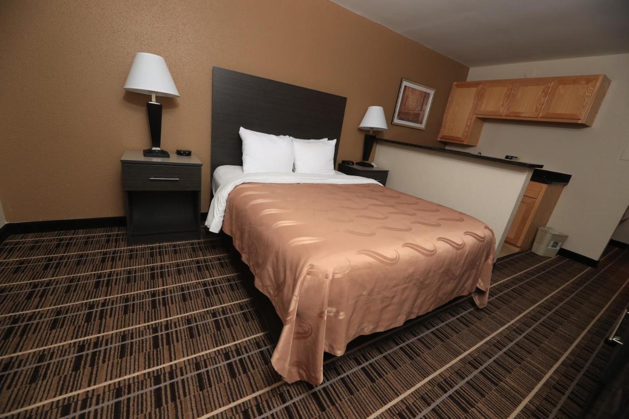 Quality Inn Dfw Airport North - Irving Exterior foto